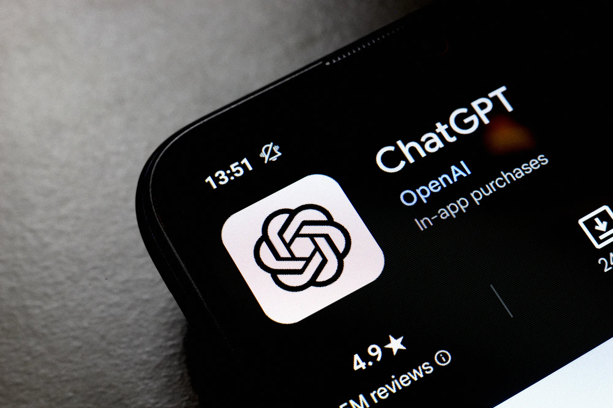 Generative AI Apps Hit 36 Billion Hours as Market Competition Sharpens