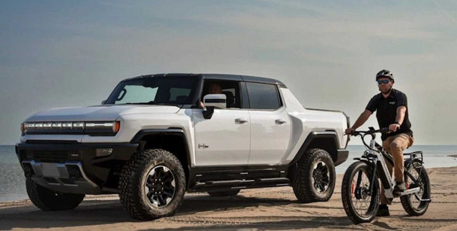 Два колеса та повний привід: представлений найнестандартніший Hummer ...